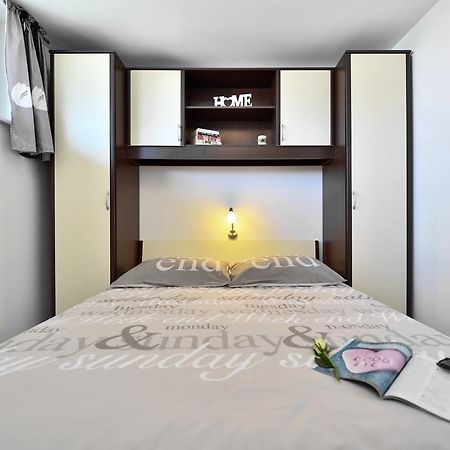 Aspalathos Dream Apartment Split Chambre photo
